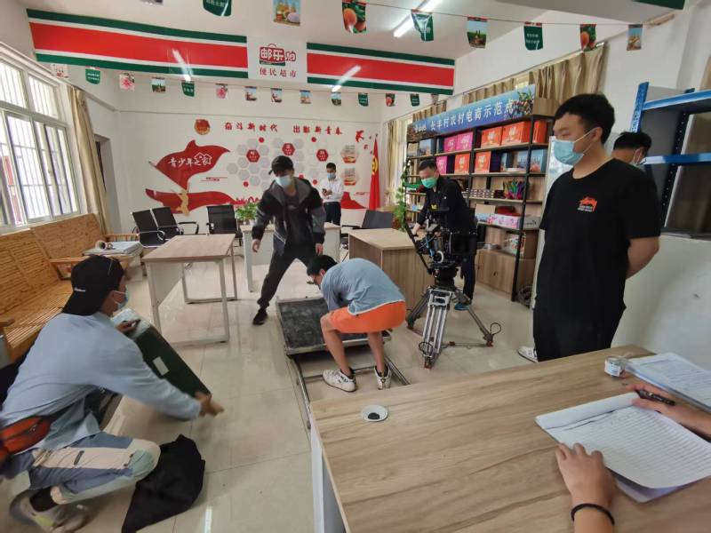 霸州市广告片拍摄公司：极简主义践行者，少即是多的视觉哲学